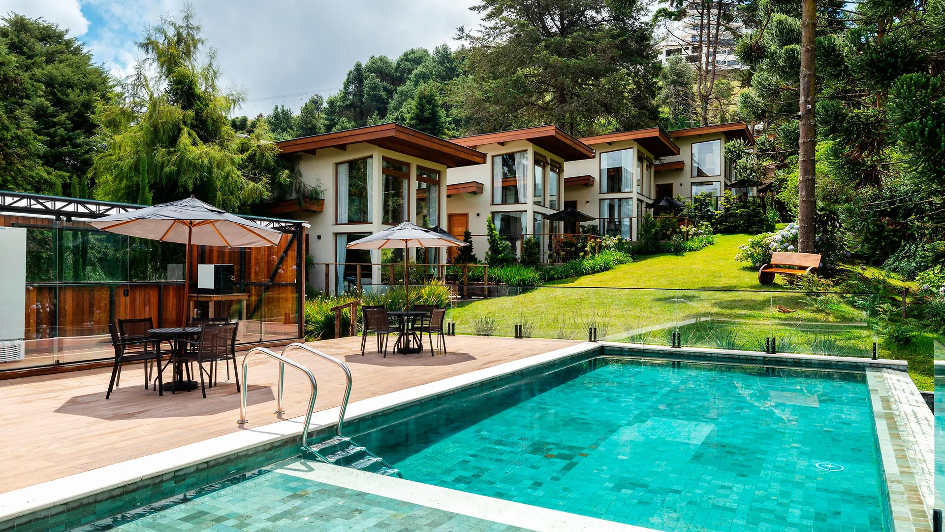 Hotel Quebra-Noz Conforto E Natureza Campos do Jordão