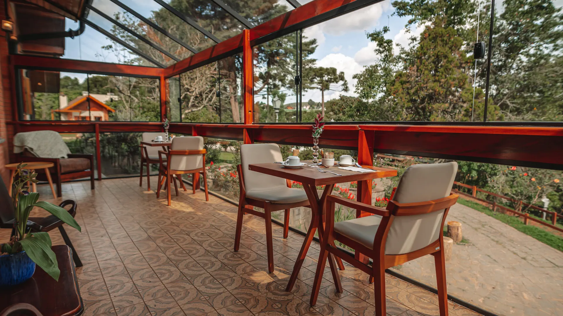 Quebra-Noz Conforto E Natureza Campos do Jordão Hotel